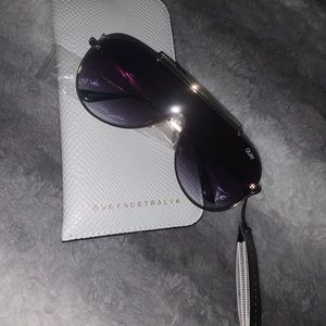 Quay Sunglasses in El Dinero